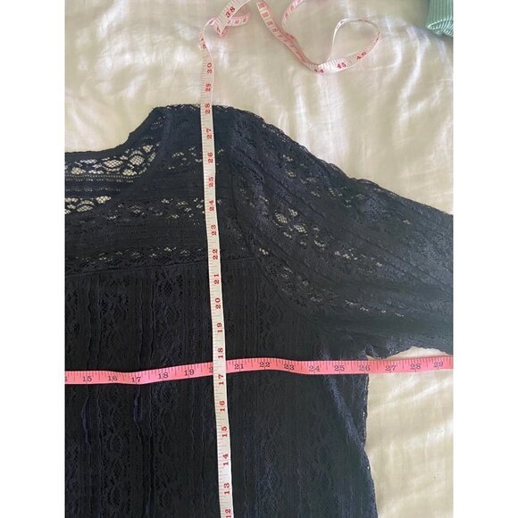 Lane Bryant long sleeve all-over lace top size 22/24 - Picture 2 of 6